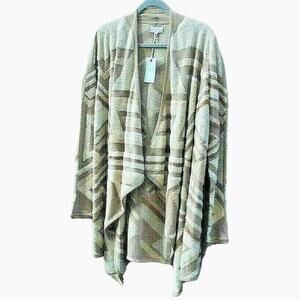 Lucky Brands Woman’s Cardigan Top Long Sleeve size L NWTio`